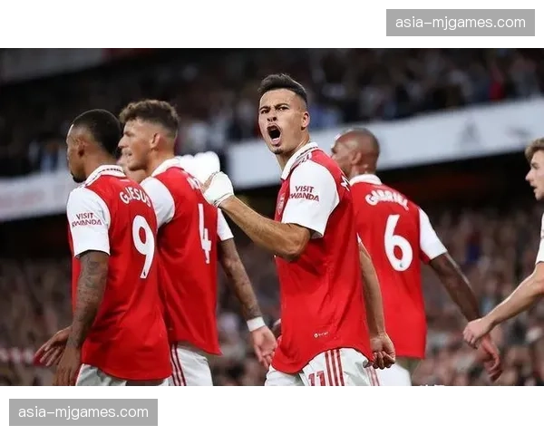 即时战报：都灵闪电战奏效，开场3分钟即攻破佛罗伦萨球门